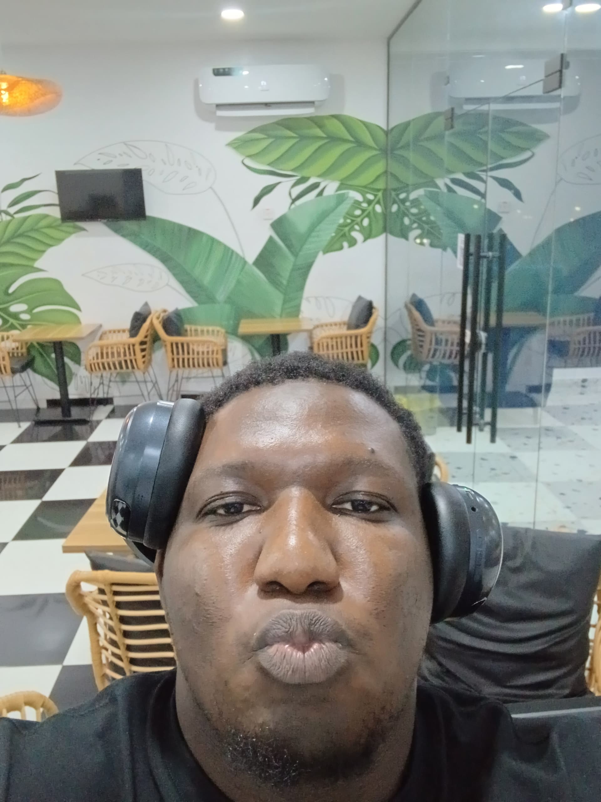 Me Pouting
